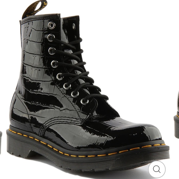 Last photo is me wearing them and proof they exist! lol - Picture 1 of 4